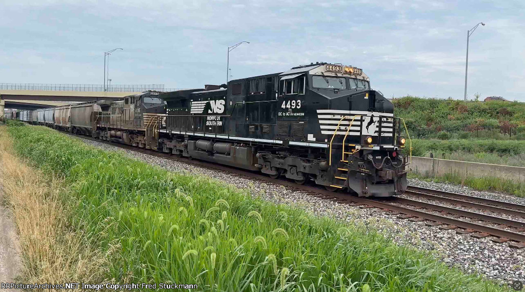 NS 4493 leads M370 and yes this is the NCS.